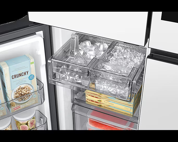 Samsung - Bespoke 35.9 Inch 22.5 cu. Ft French Door Refrigerator With Family Hub in White - RF23DB990012AC