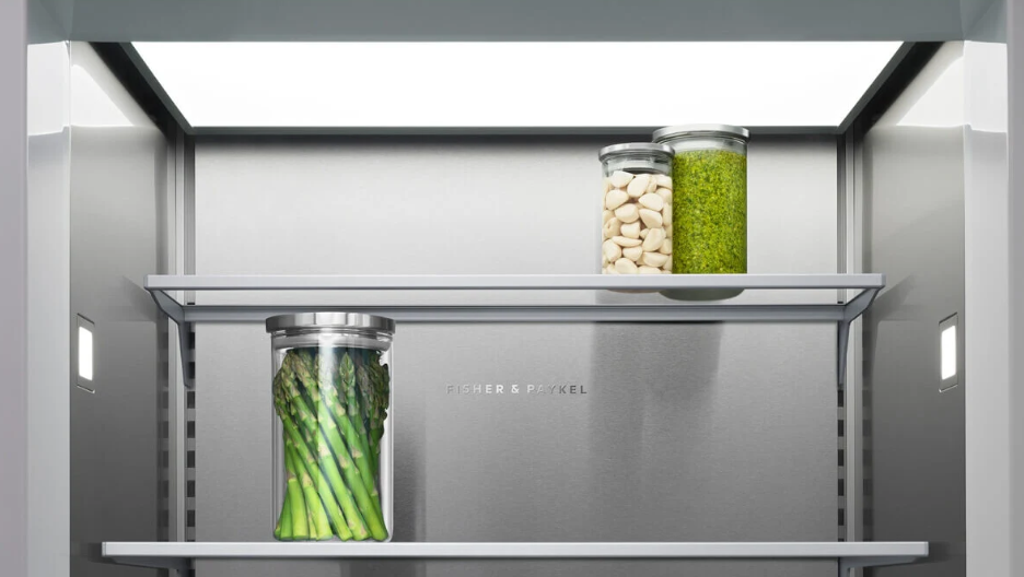 Fisher & Paykel - 24 Inch 12.4 cu. ft Built In / Integrated Refrigerator in Panel Ready - RS2484SLHE1