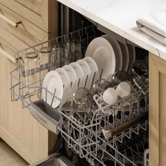 Bosch - 42 dBA Built In Dishwasher in Stainless - SHP78DM5N