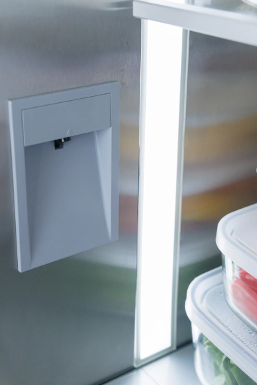 Thermador - 41.25 Inch 23.1 cu. ft French Door Refrigerator in Stainless - T42BT110NS