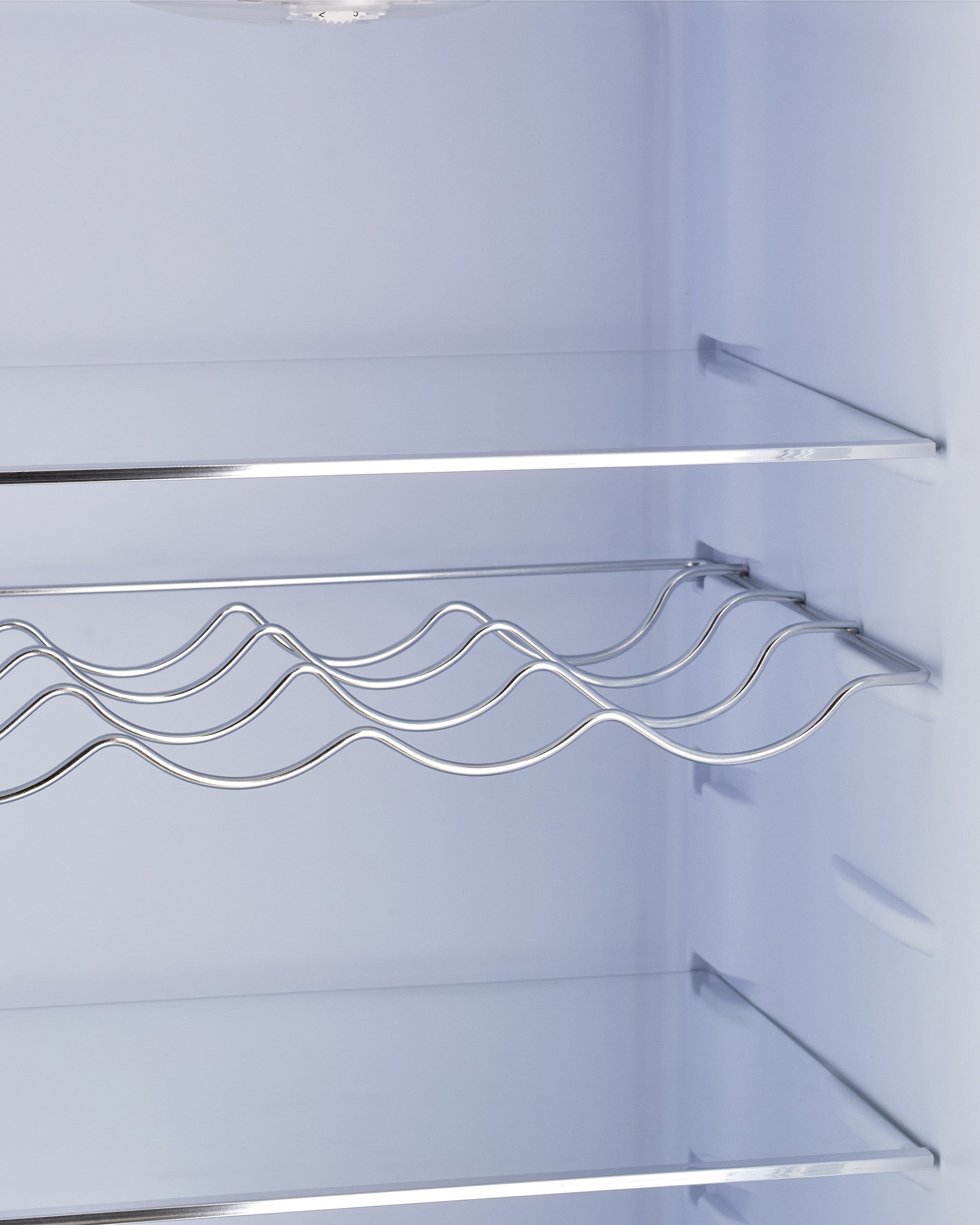 Unique Appliances - 22 Inch 10 cu. ft Bottom Mount Refrigerator in White - UGP-275L W