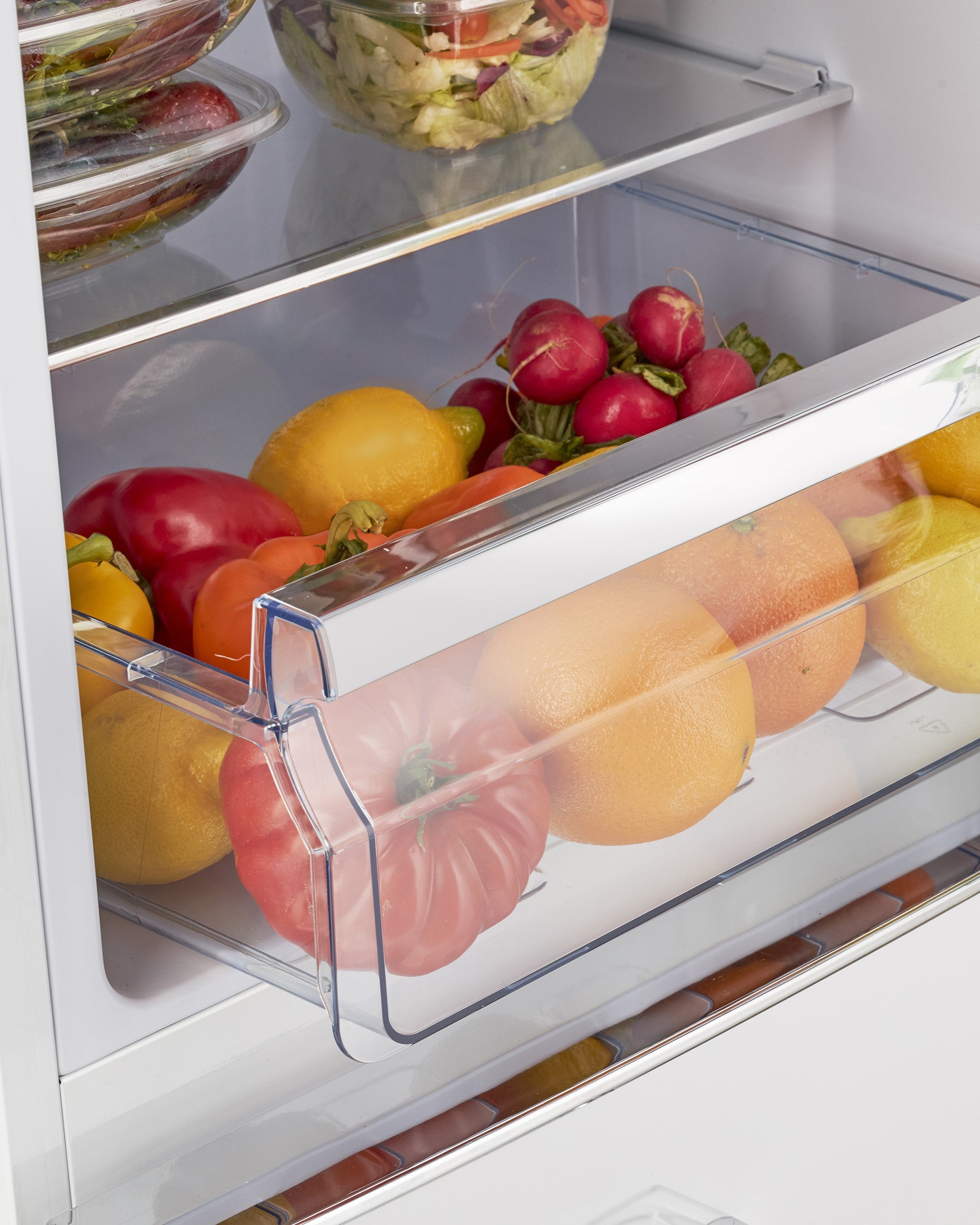 Unique Appliances - 22 Inch 10 cu. ft Bottom Mount Refrigerator in White - UGP-275L W