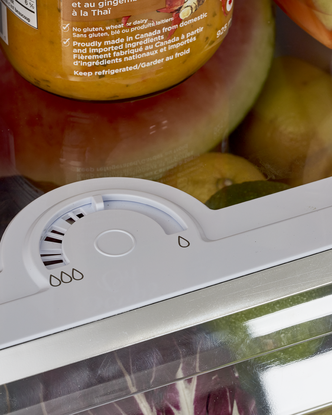 Unique Appliances - 23.4 Inch 11.4 cu. ft Bottom Mount Refrigerator in White - UGP-325L W