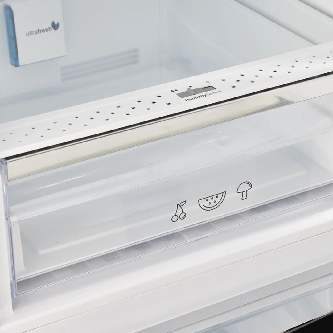 Unique Appliances - 23.8 Inch 11.7 cu. ft Bottom Mount Refrigerator in Midnight Black - UGP-340L B AC