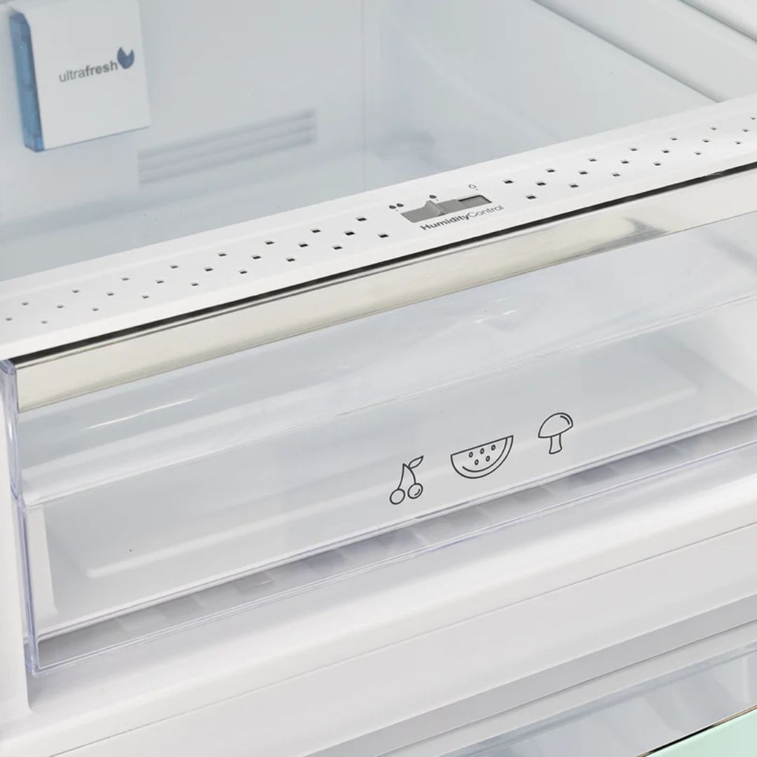 Unique Appliances - 23.8 Inch 11.7 cu. ft Bottom Mount Refrigerator in Mint Green - UGP-340L LG AC