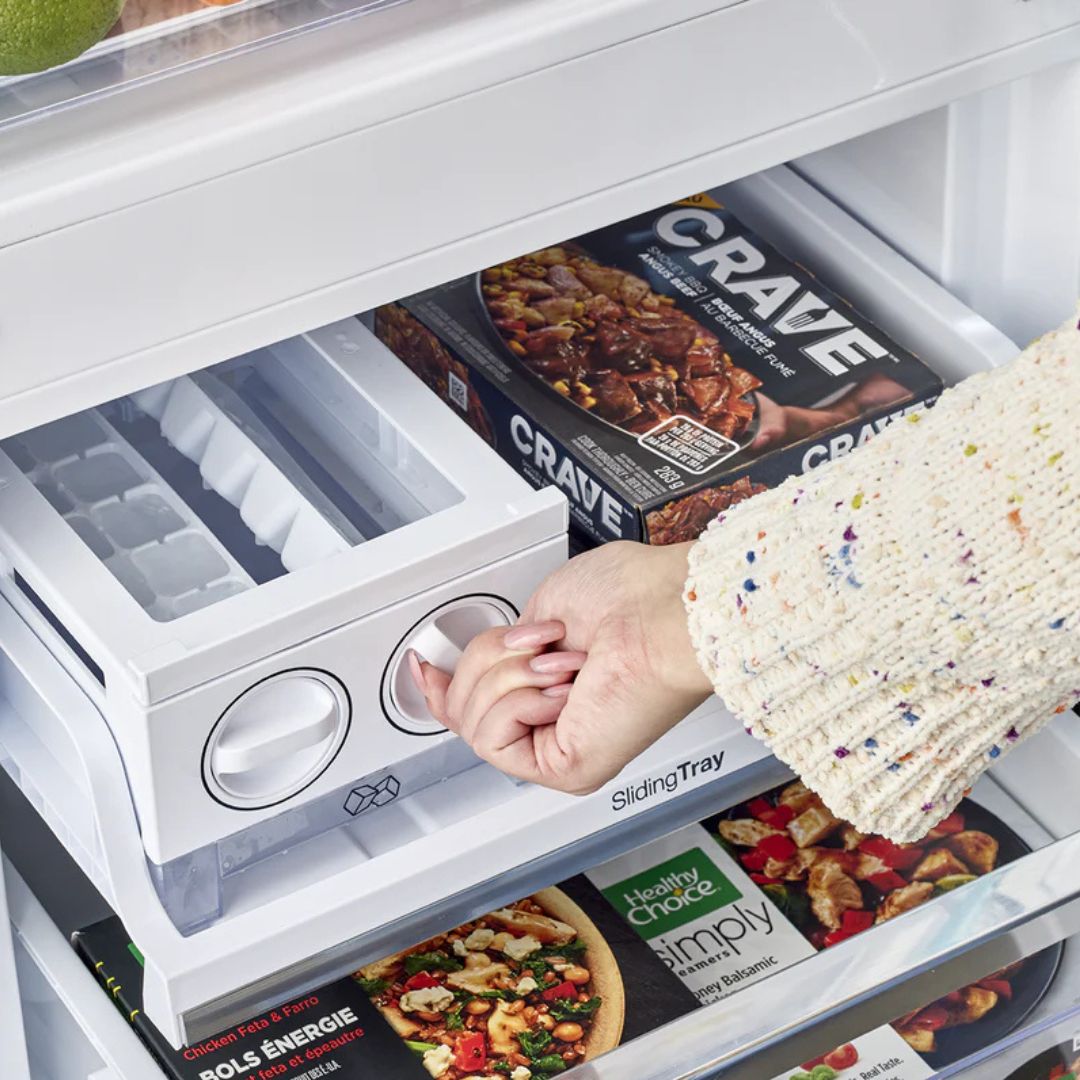 Unique Appliances - 23.8 Inch 11.7 cu. ft Bottom Mount Refrigerator in Matte Black - UGP-340L MB AC