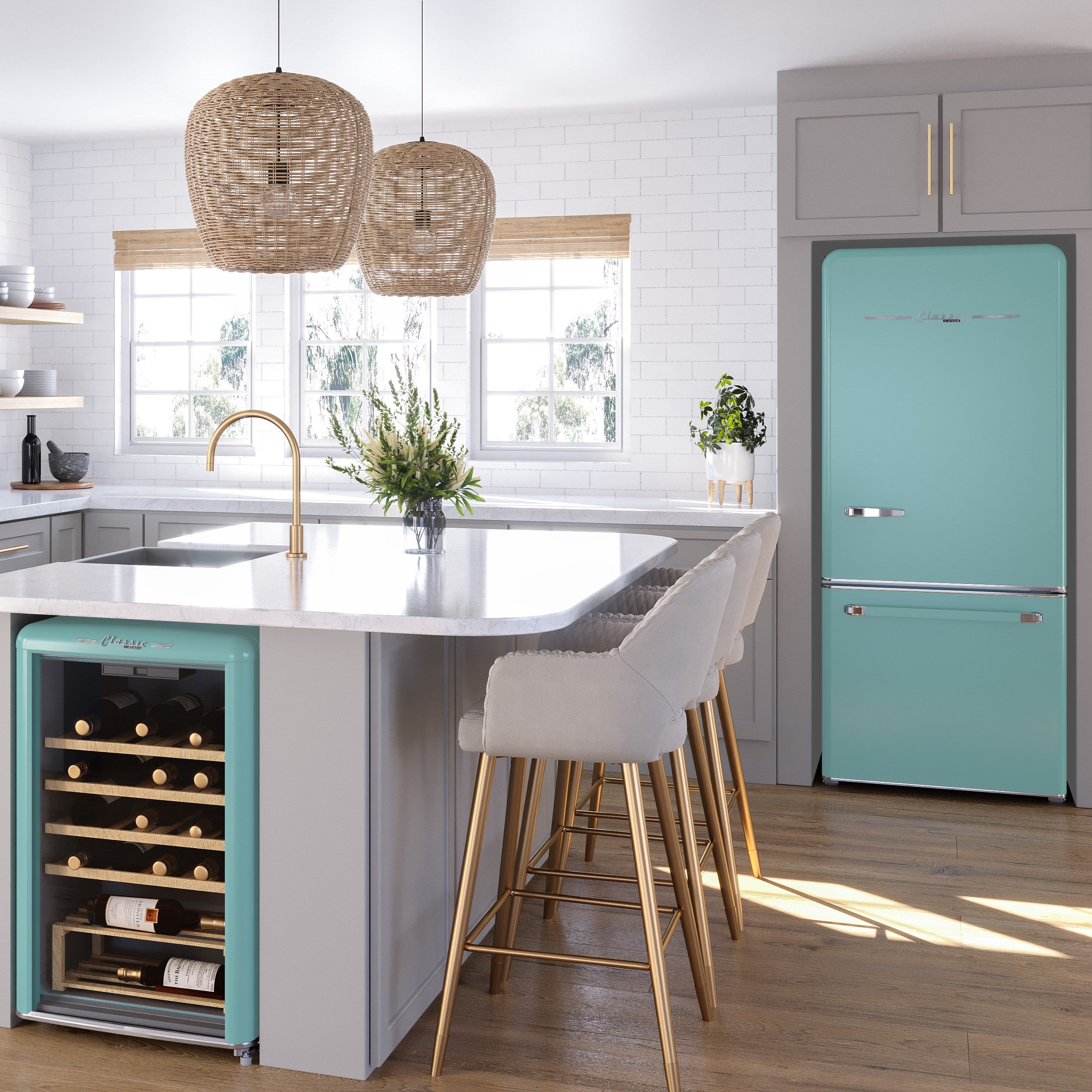 Unique Appliances - 30 Inch 18 cu. ft Bottom Mount Refrigerator in Ocean Mist Turquoise - UGP-510L T AC