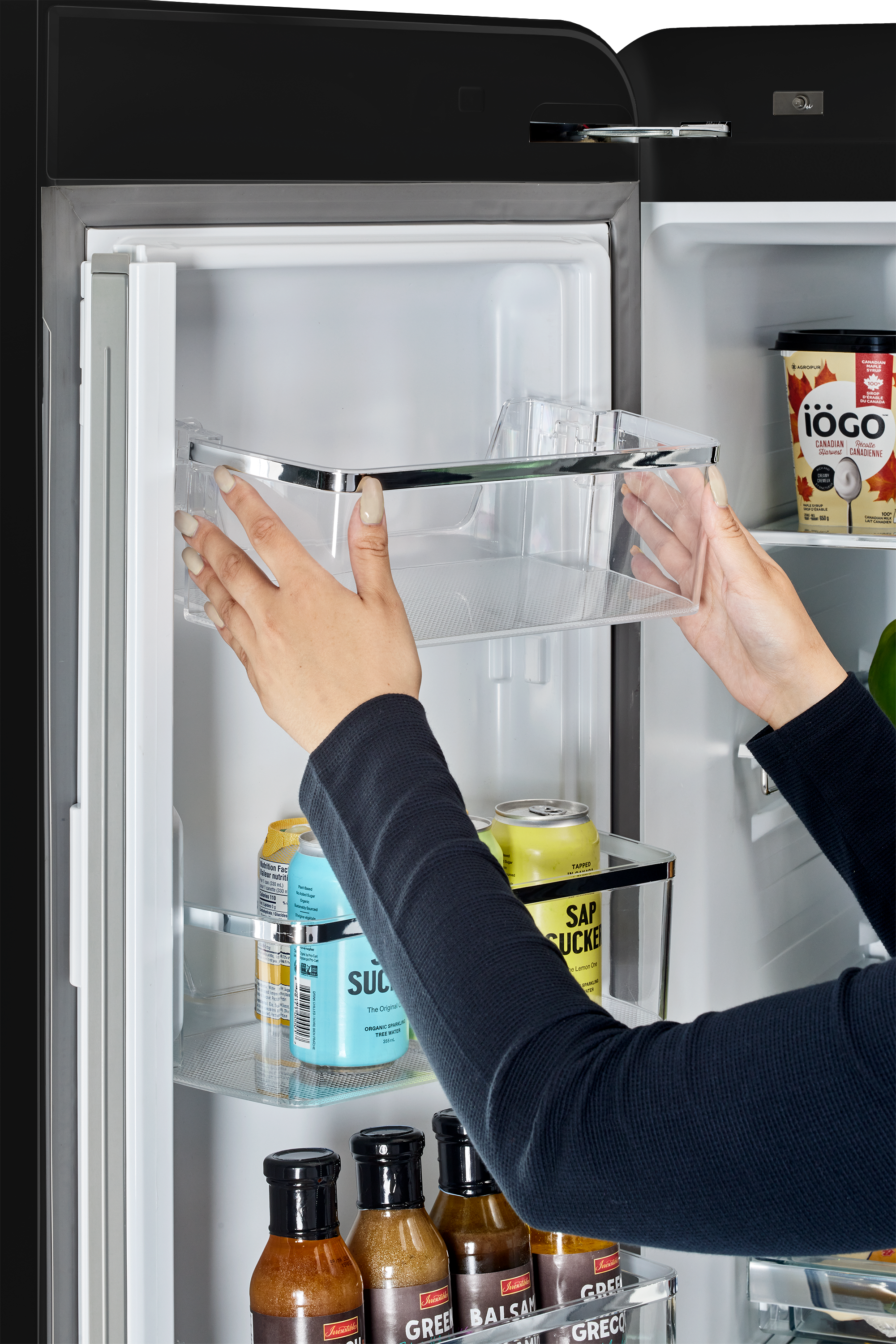 Unique Appliances - 35.7 Inch 21.4 cu. ft French Door Refrigerator in Midnight Black - UGP-595L B AC