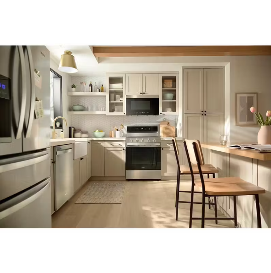 Whirlpool - 5 cu. ft Gas Range in Stainless - WFGS7530RZ