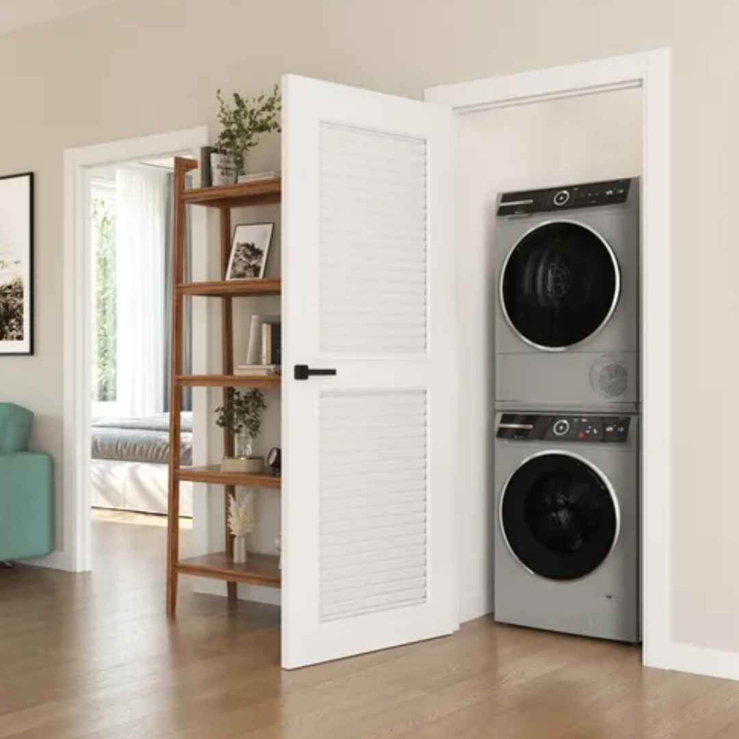 Bosch - 2.4 cu. Ft Front Load Compact Washer in Silver - WGB246AXUC