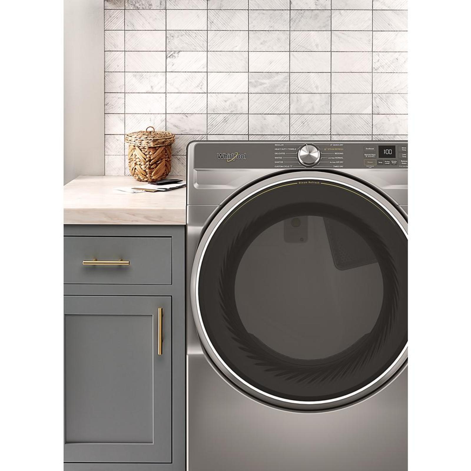 Whirlpool - 7.4 cu. Ft Gas Dryer in Silver - WGD6720RR