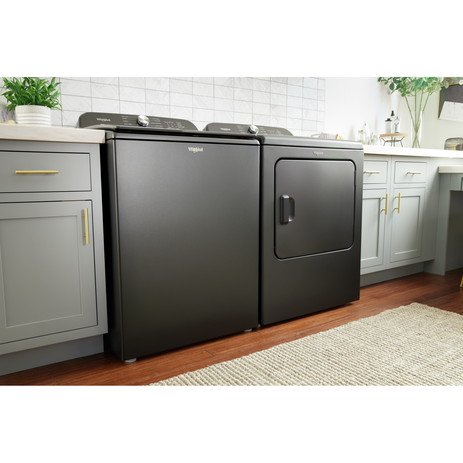 Whirlpool - 6.1 cu. Ft Top Load Washer in Black - WTW6157PB