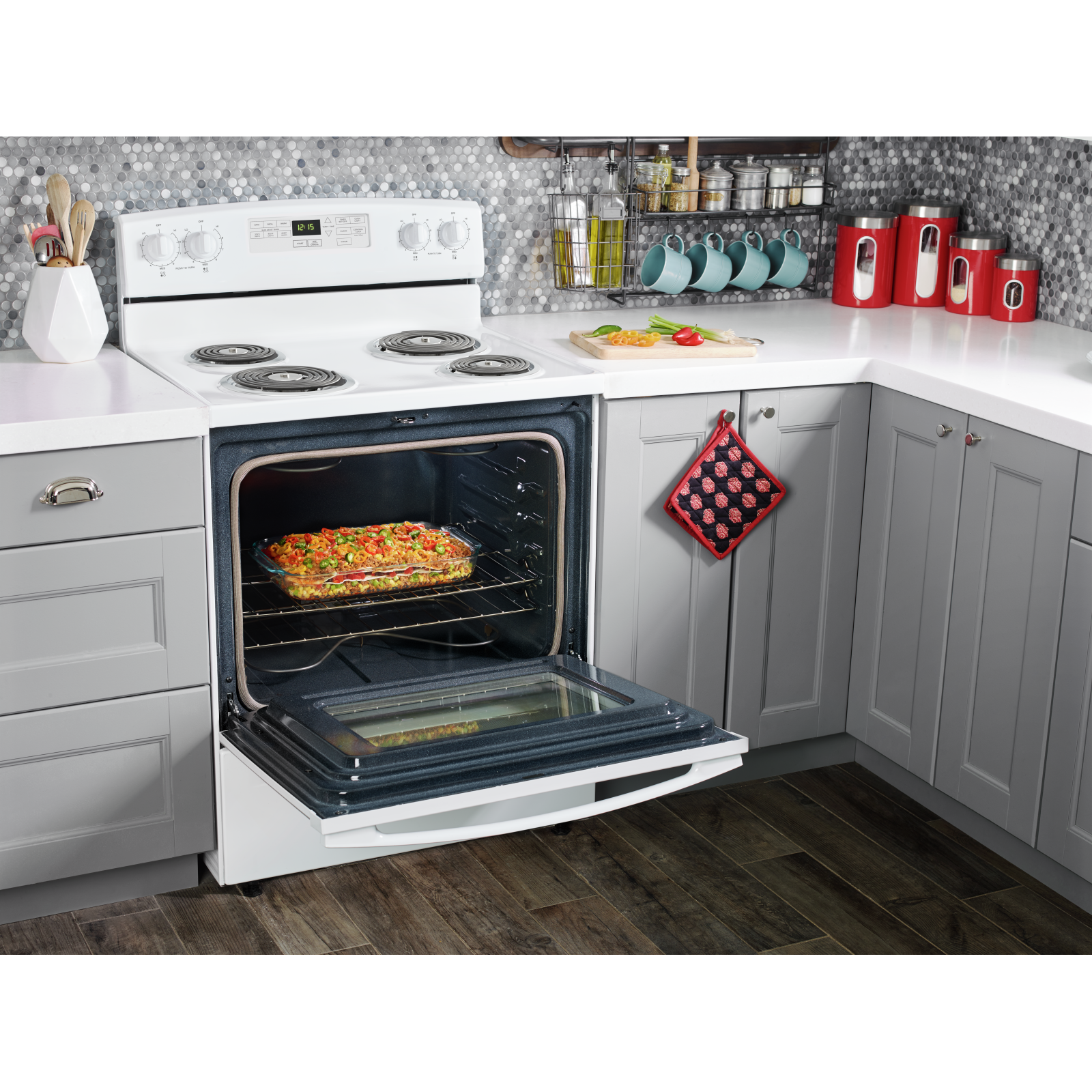 Amana - 4.8 cu. ft Electric Range in White - YACR4503SFW