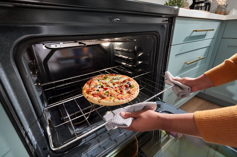 Whirlpool - 5.3 cu. ft Electric Range in White - YWFES3530RW