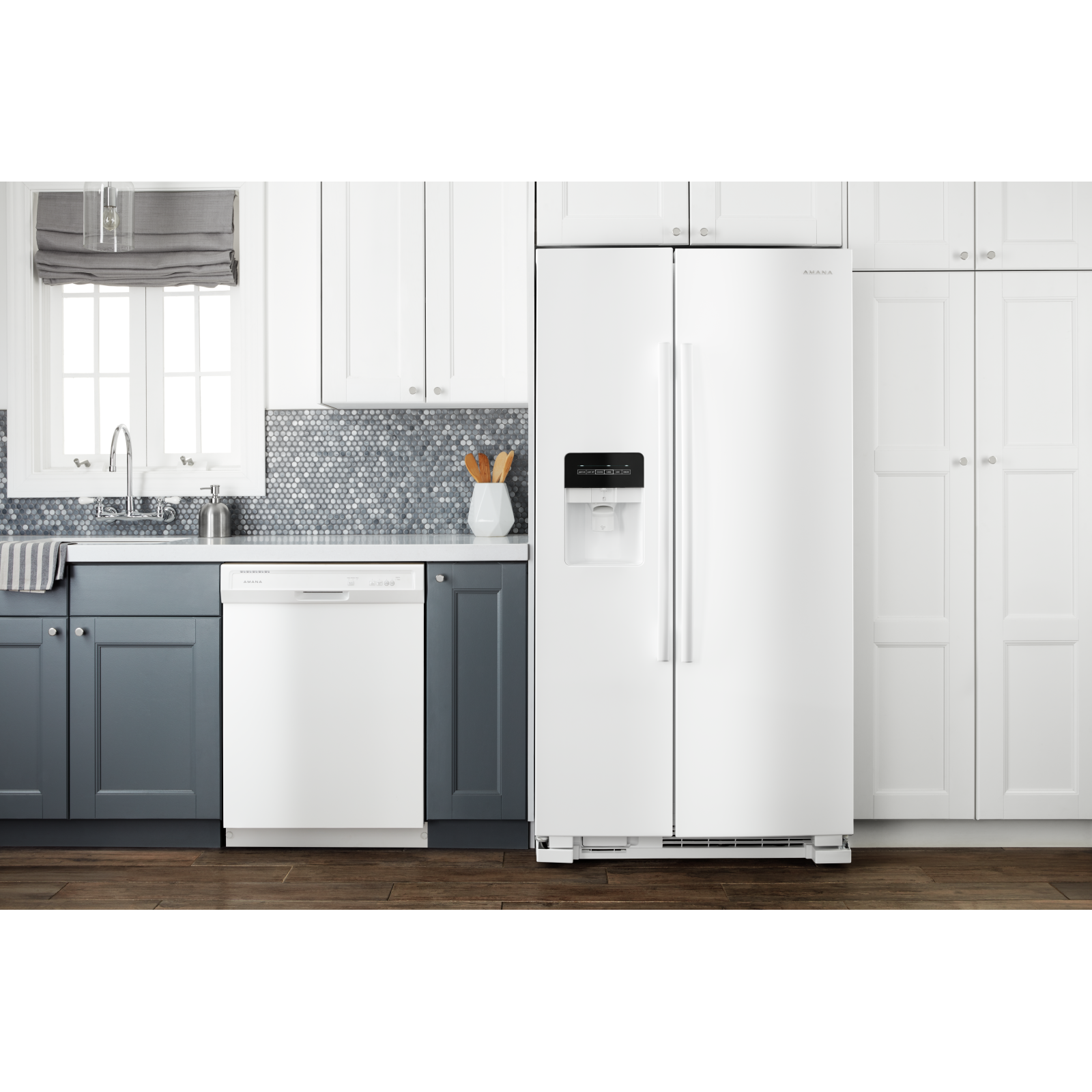 Amana - 33.13 Inch 21 cu. ft Side by Side Refrigerator in White - ASI2175GRW