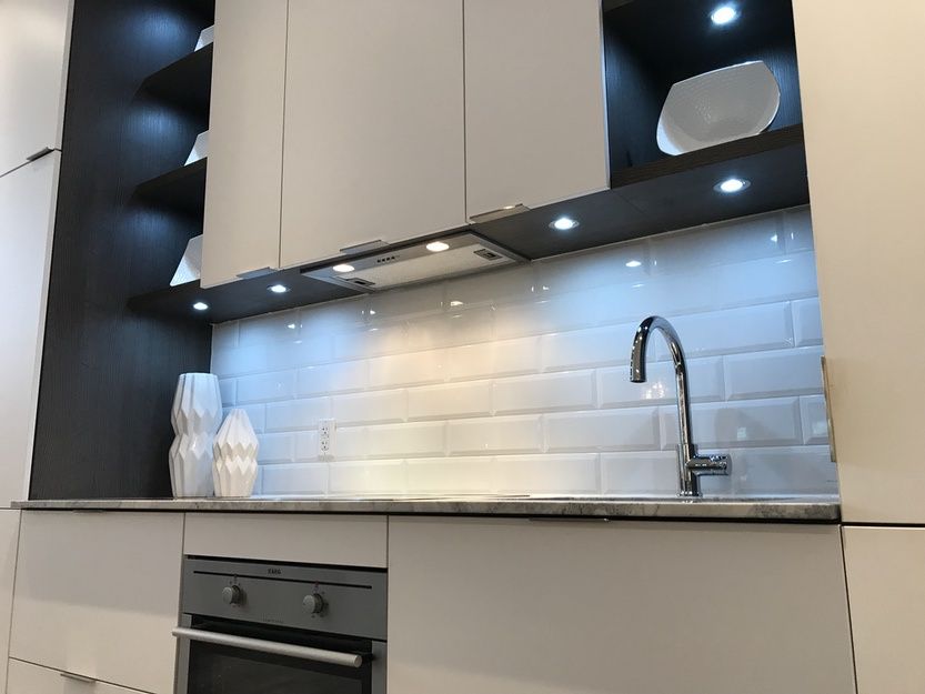 Cyclone - 22.5 Inch 250 CFM Blower and Insert Vent in Stainless - BX15522