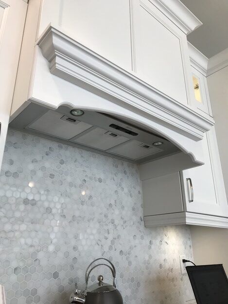 Cyclone - 32 Inch 300 CFM Blower and Insert Vent in Stainless - BX21234