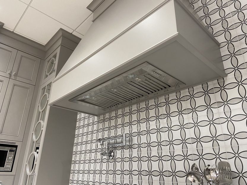 Cyclone - 38.3 Inch 1200 CFM Blower and Insert Vent in Stainless - BXB61240