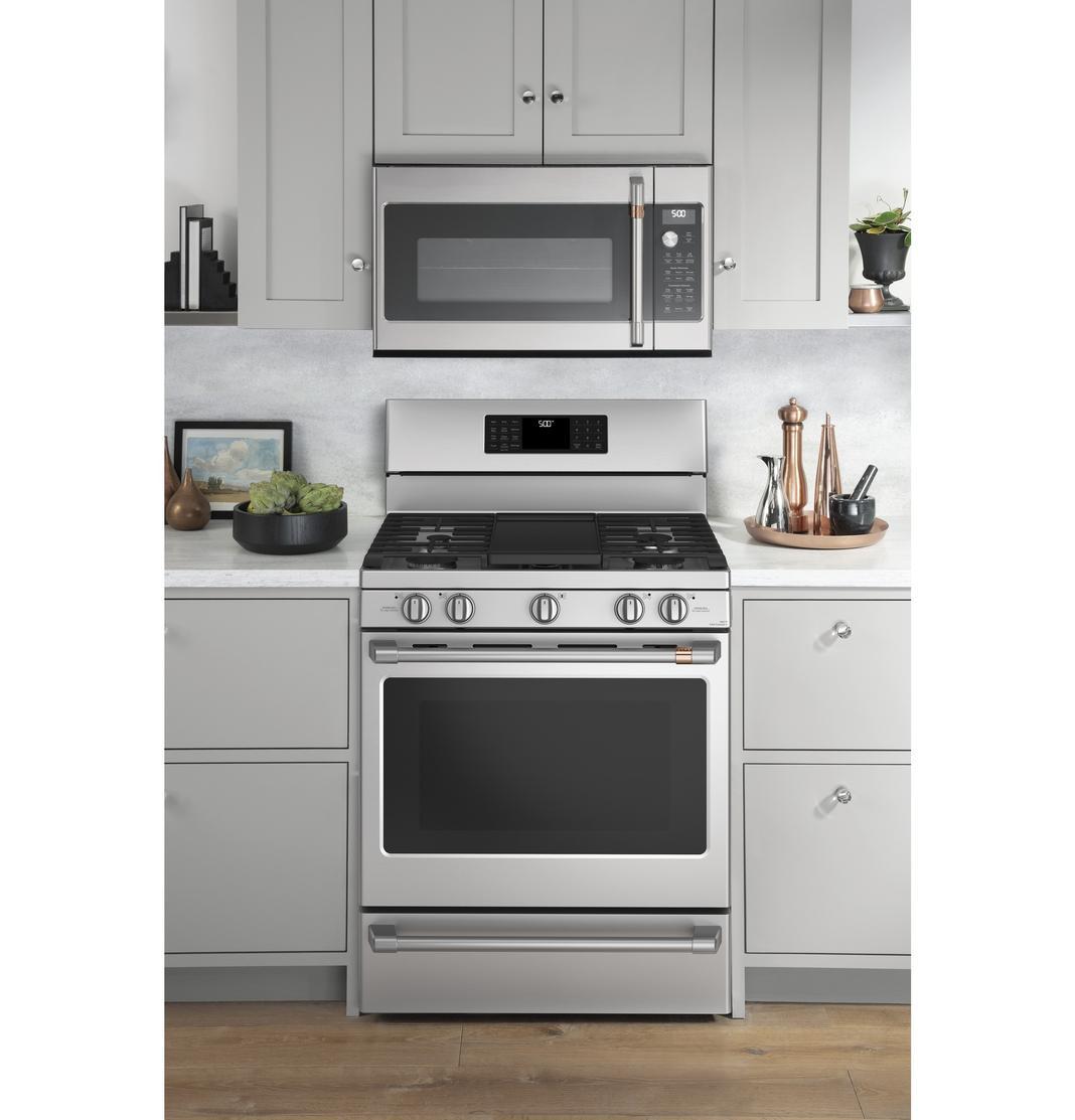 Café - 5.6 cu. ft Gas Range in Stainless - CCGB500P2MS1