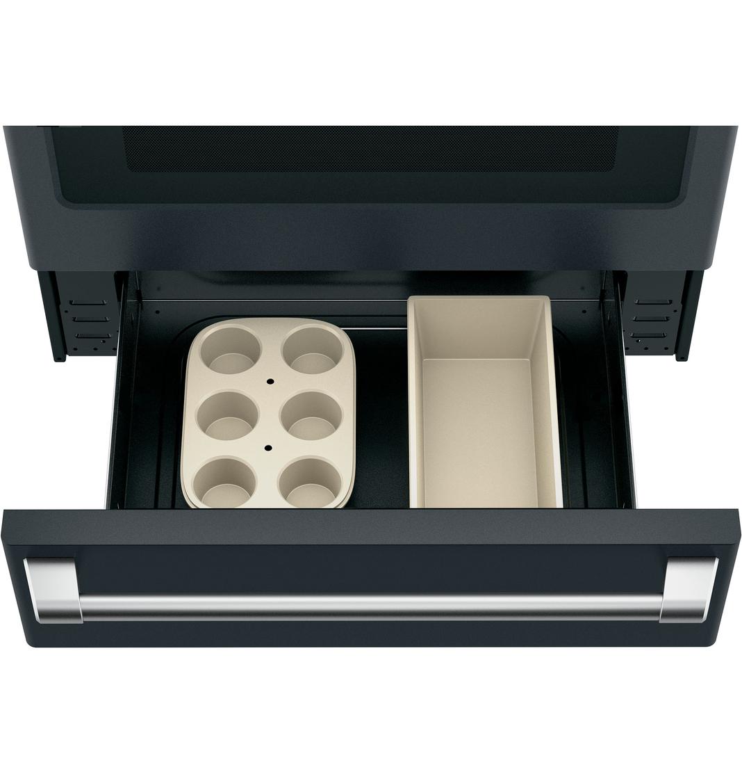 Café - 5.6 cu. ft Gas Range in Black - CCGS700P3MD1