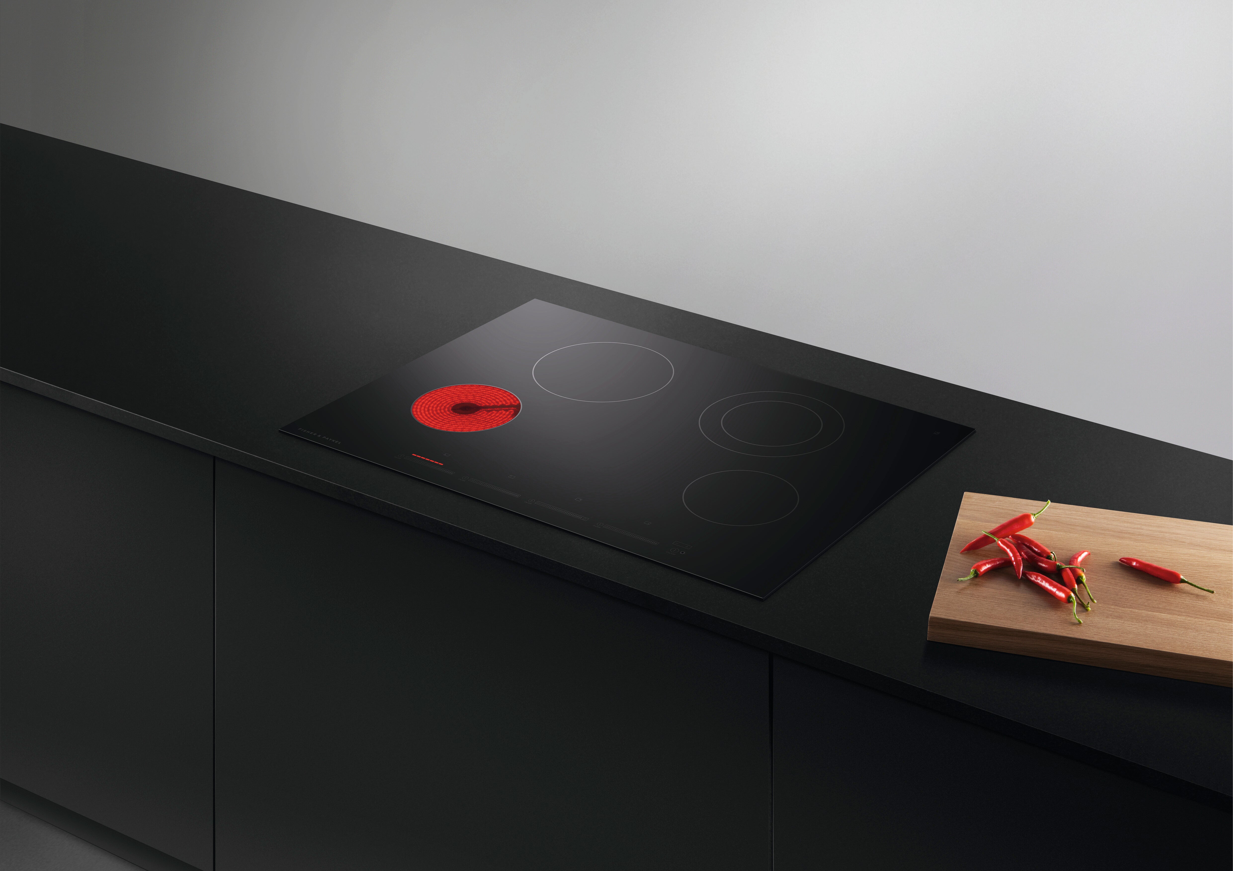 Fisher & Paykel - 30 Inch Electric Cooktop in Black - CE304DTB1