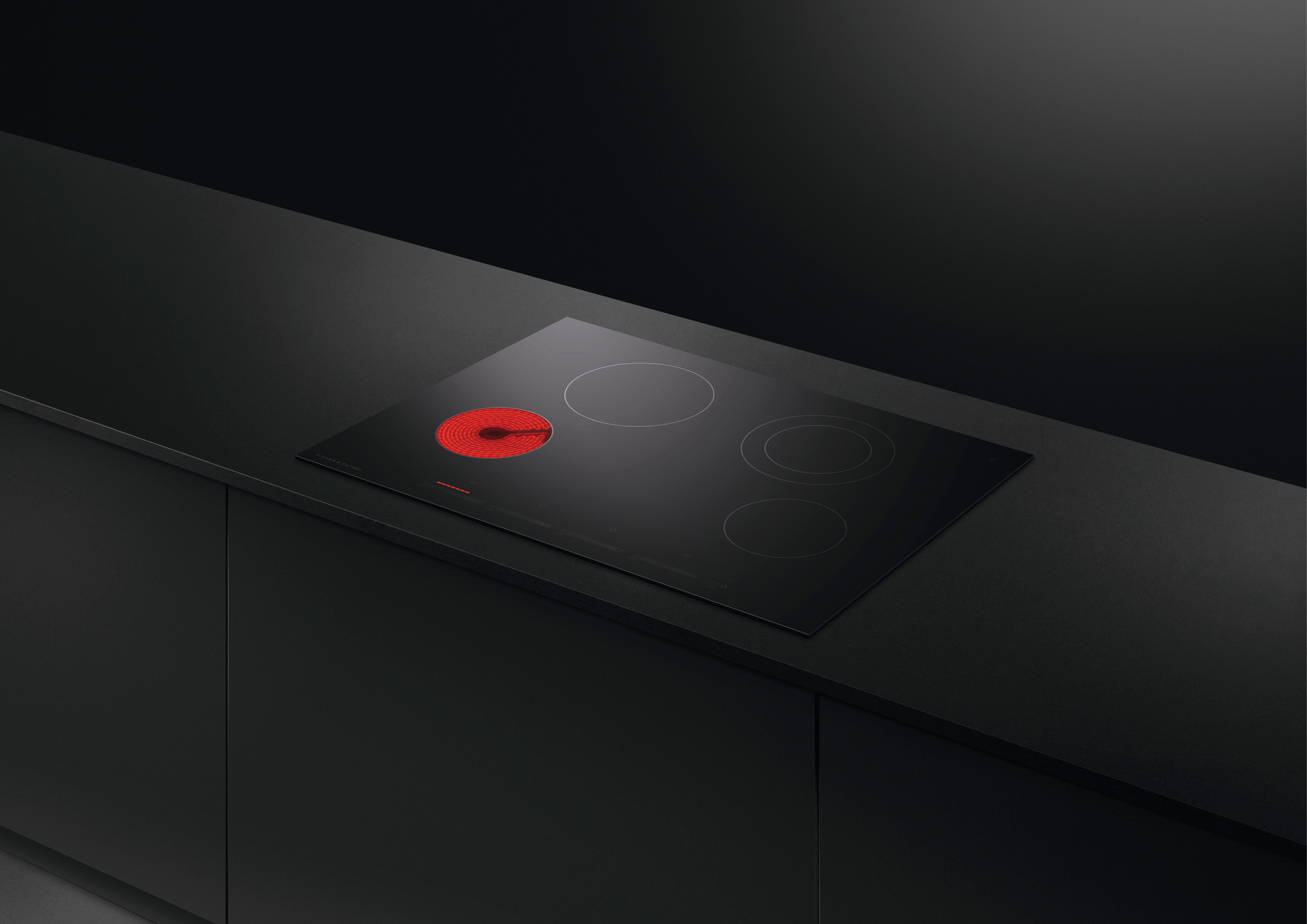 Fisher & Paykel - 30 Inch Electric Cooktop in Black - CE304DTB1