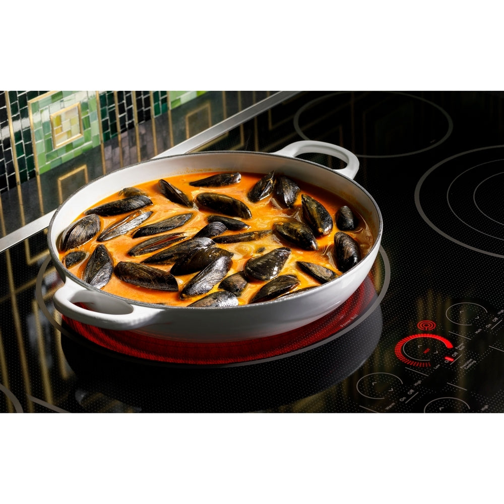 Cafe - 30 Inch Electric Cooktop in Black - CEP90301TBB