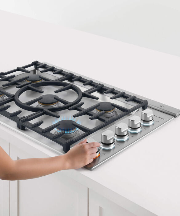 Fisher Paykel - 29.53125 inch wide Gas Cooktop in Stainless - CG305DNGX1