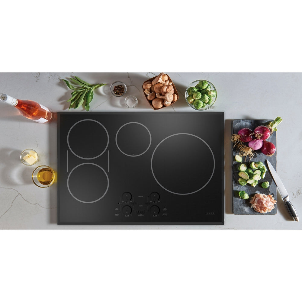 Cafe - 29.8 Inch Induction Cooktop in Black - CHP90301TBB