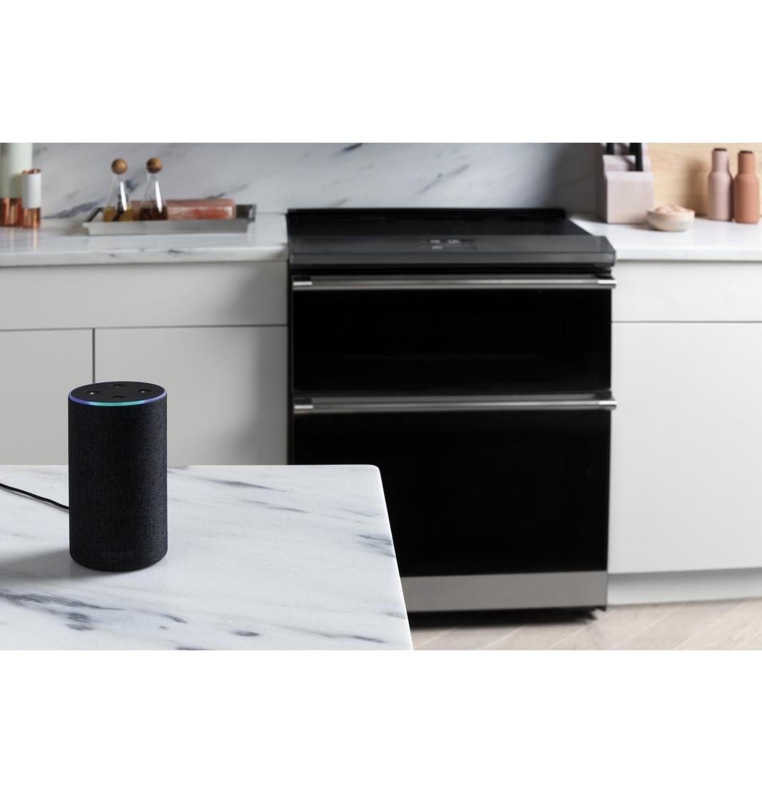 Café - 5.7 cu. ft Induction Range in Platinum - CHS900M2NS5