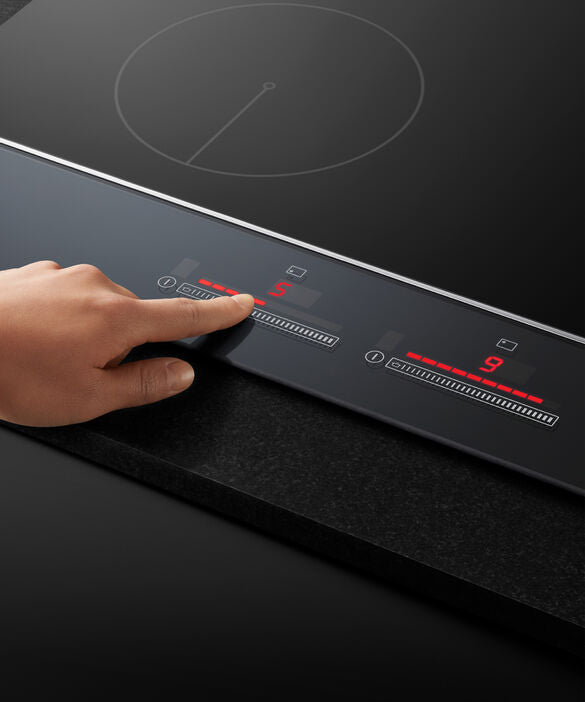 Fisher Paykel - 35.4375 inch wide Induction Cooktop in Black - CI365DTB2