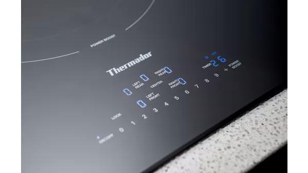 Thermador - 37 inch wide Induction Cooktop in Black - CIT365TB