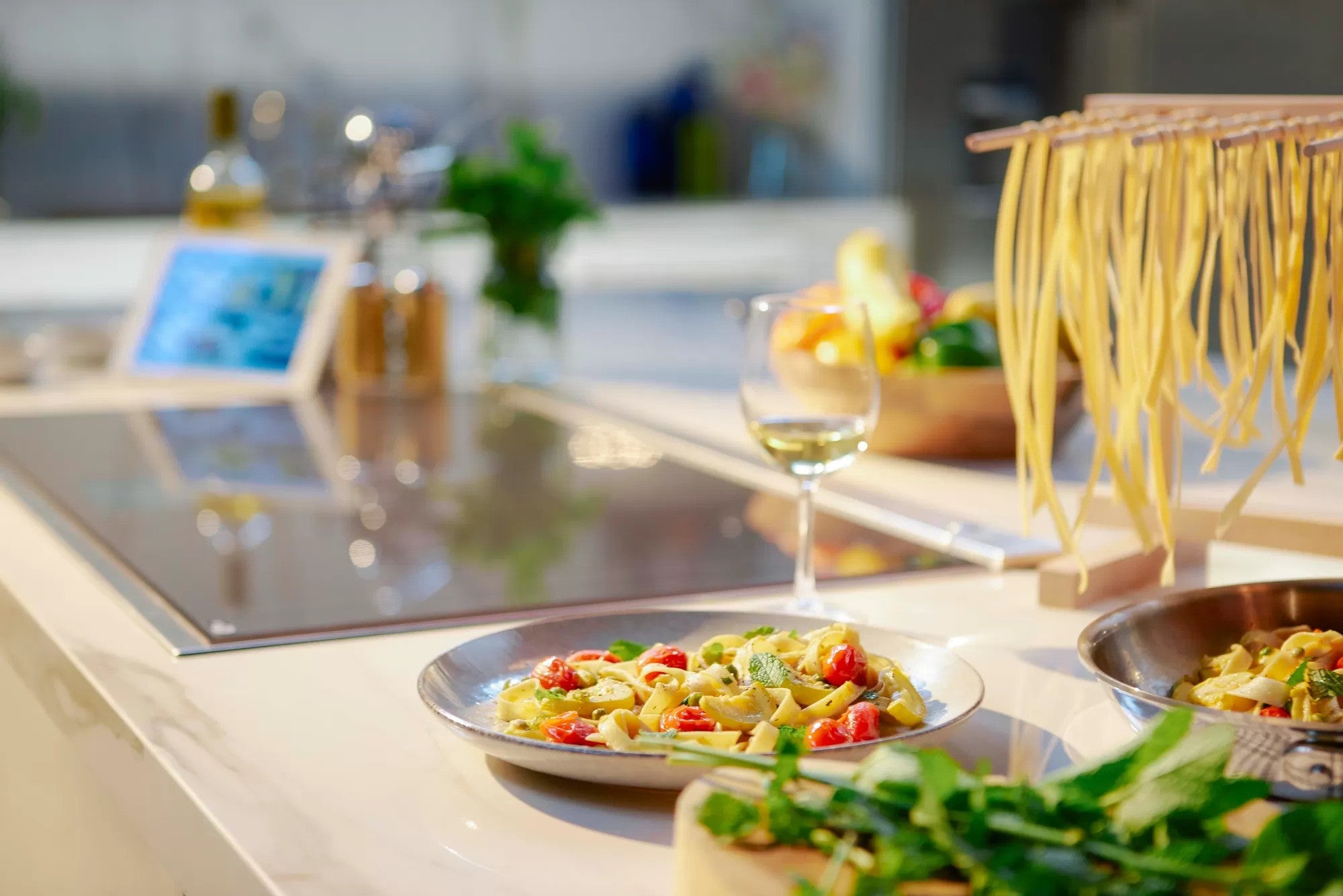 Thermador - 37 Inch Induction Cooktop in Grey - CIT36YWB