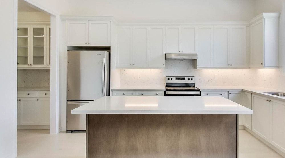 Cyclone - 35.875 Inch 570 CFM Under Cabinet Range Vent in Stainless - CY919R36SS