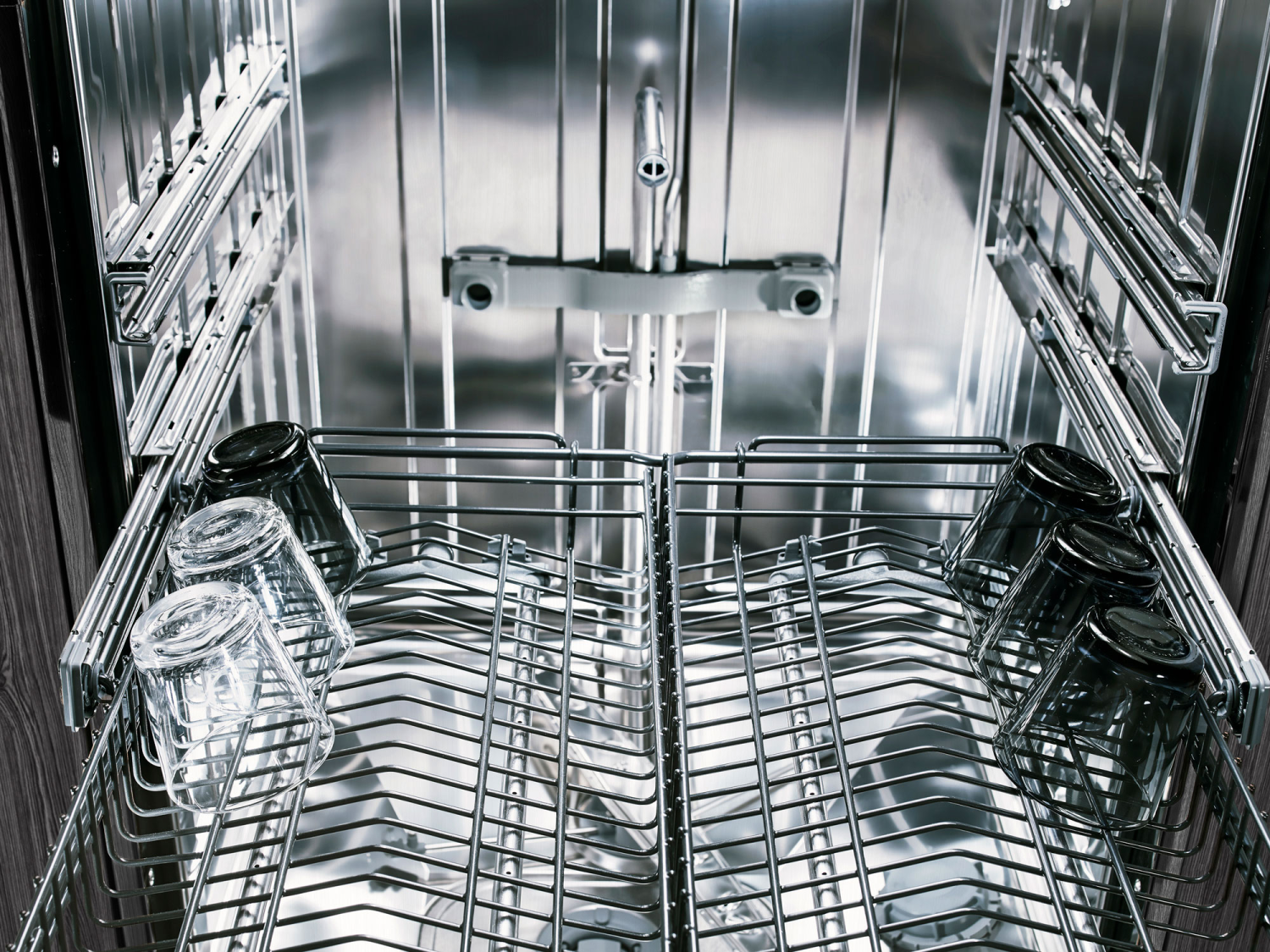 Asko - 42 dBA Built In Dishwasher in Stainless - DBI663IS