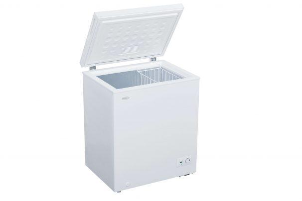 Danby - 5 cu. Ft Chest Freezer in White - DCF050B1WM