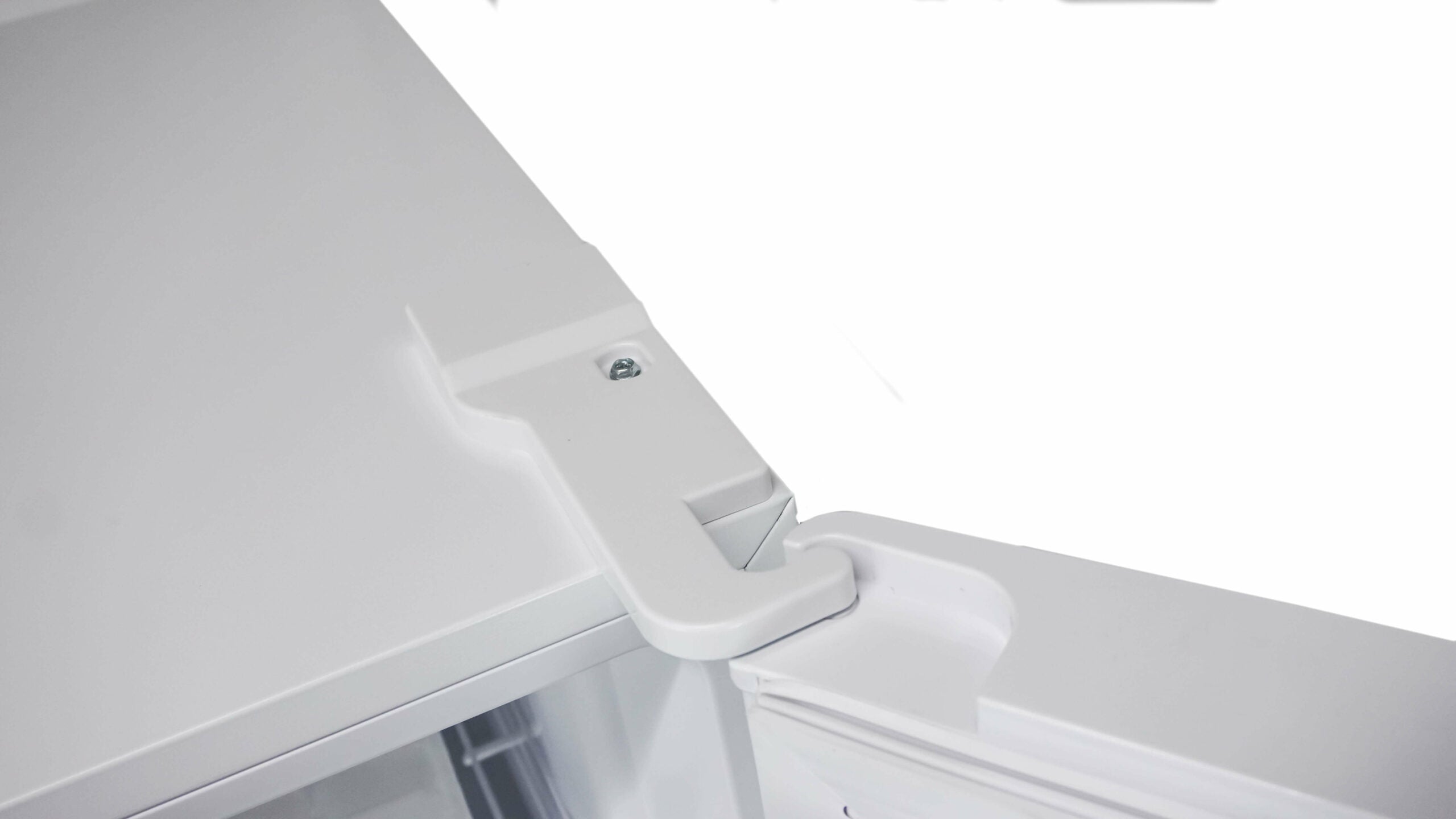 Danby - 23.44 Inch 11.6 cu. ft Top Mount Refrigerator in White - DFF116B2WDBR