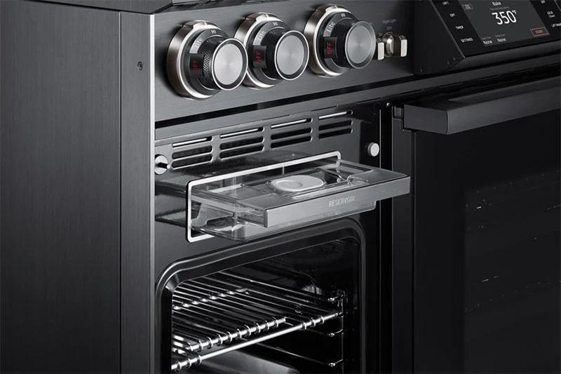 Dacor - 6.6 cu. ft Dual Fuel Range in Black Stainless - DOP48M96DLM