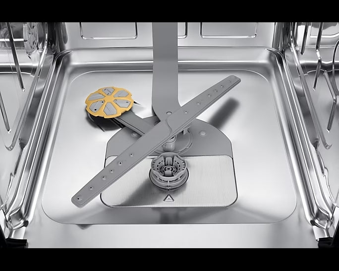 Samsung - 46 dBA Built In Dishwasher in Stainless - DW80CG5451SRAA