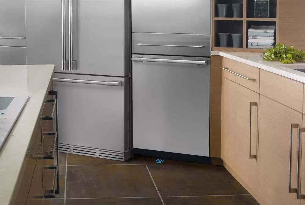 Electrolux Icon - 45 dBA Built In Dishwasher in Stainless - E24ID75SPS