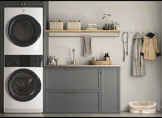 Electrolux - 5.1 cu. Ft Front Load Washer And 8 cu. Ft Dryer Laundry Tower in White - ELTE730CAW