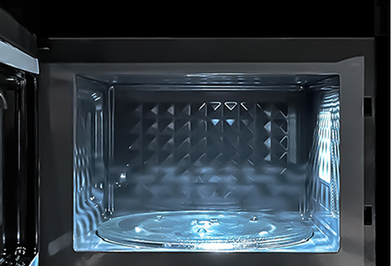 Porter & Charles - 1.3 cu. Ft Over the range Microwave in Stainless - EM038K6BD-S