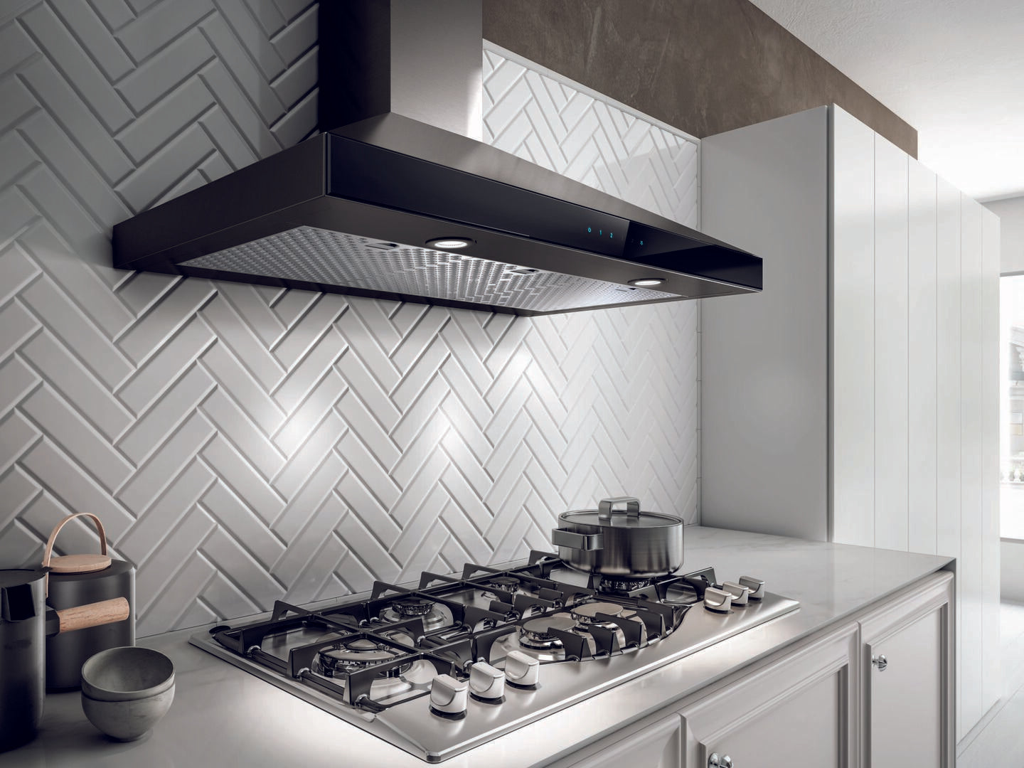 Elica - 36 Inch 600 CFM Wall Mount and Chimney Range Vent in Black - EVR636BL