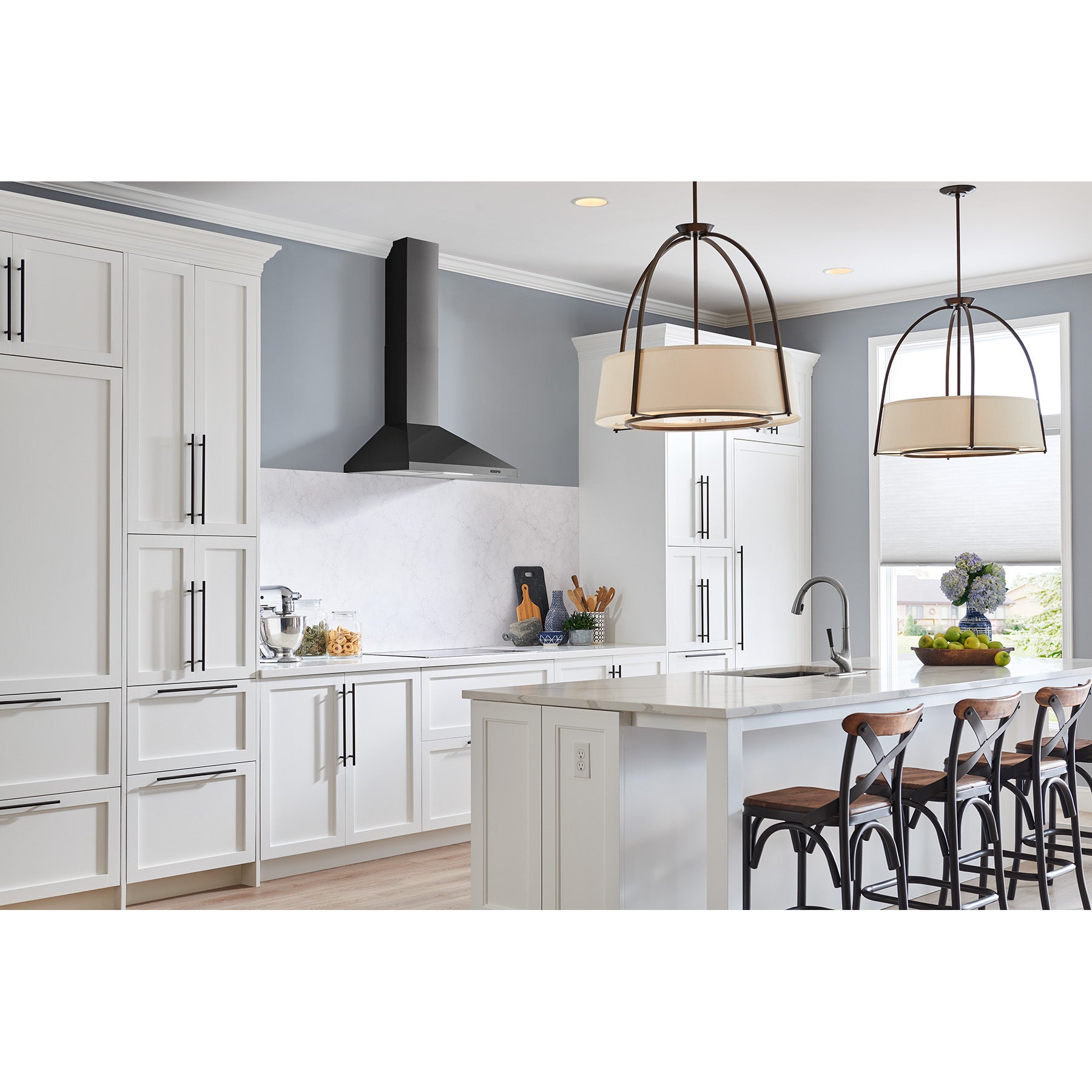 Broan - 30 Inch 460 CFM Wall Mount and Chimney Range Vent in Black Stainless - EW4830BLS