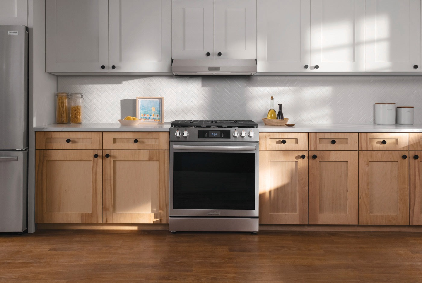 Frigidaire - 30 Inch 220 CFM Under Cabinet Range Vent in Stainless - FCVW3052AS