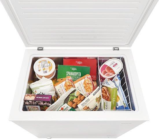 Frigidaire - 7 cu. Ft Chest Freezer in White - FFCS0722AW