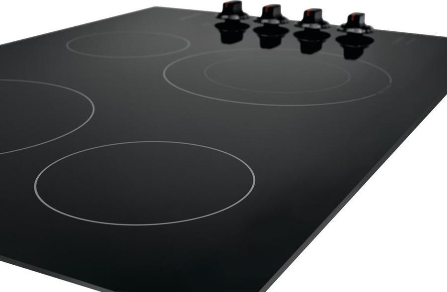 Frigidaire - 30.625 inch wide Electric Cooktop in Black - FFEC3025UB