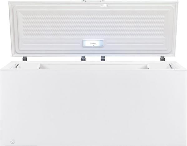 Frigidaire - 24.8 cu. Ft Chest Freezer in White - FFFC25M4TW