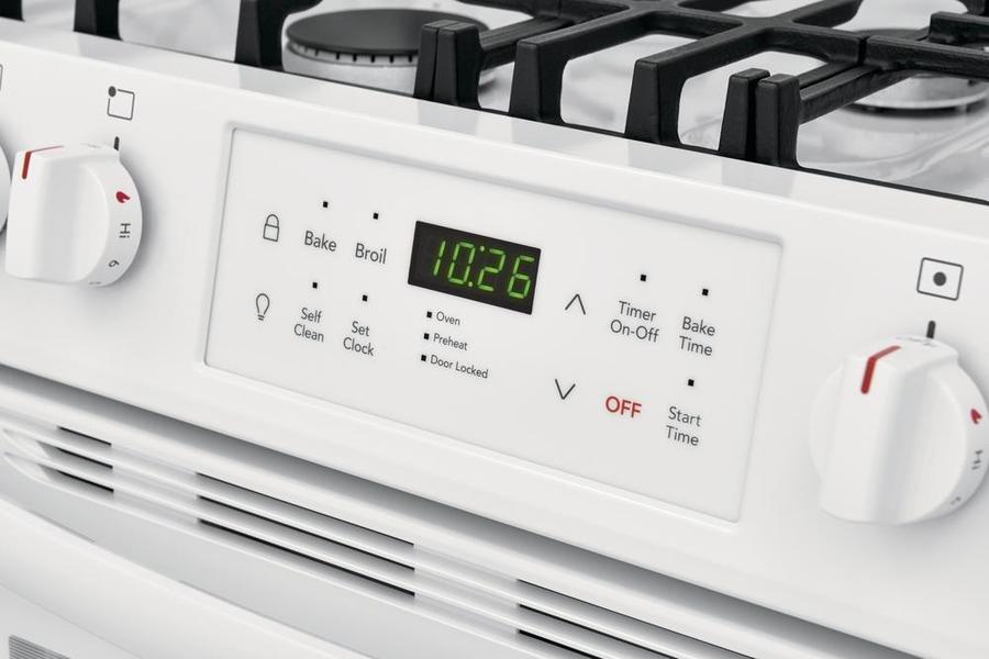 Frigidaire - 5 cu. ft Gas Range in White - FFGH3054UW