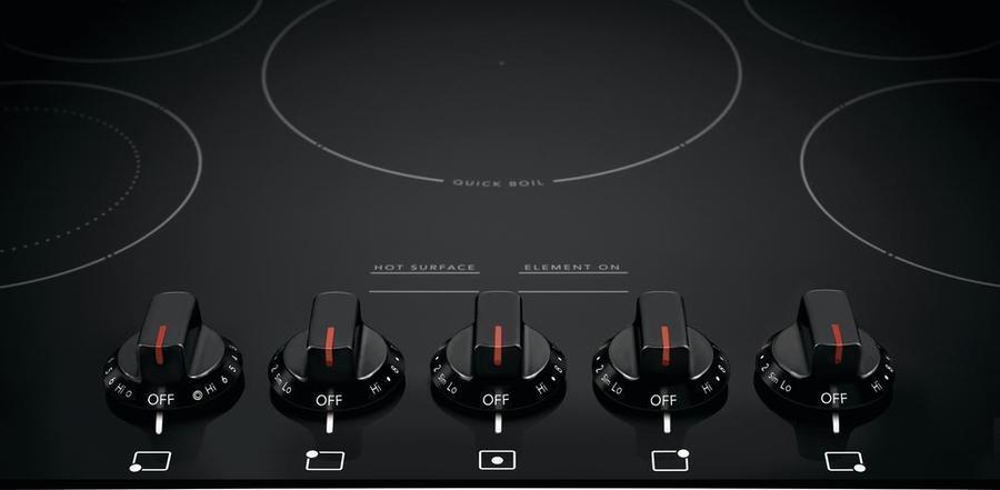 Frigidaire Gallery - 30.625 inch wide Electric Cooktop in Black - FGEC3068UB